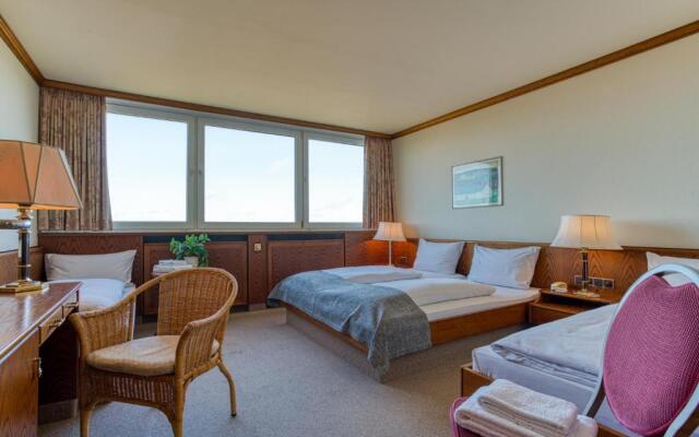 FF&E Hotel Dania
