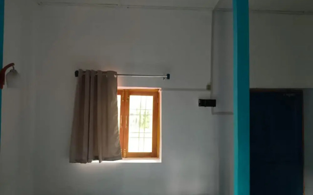 Hotel YAN Residency Naukuchiatal Bhimtal