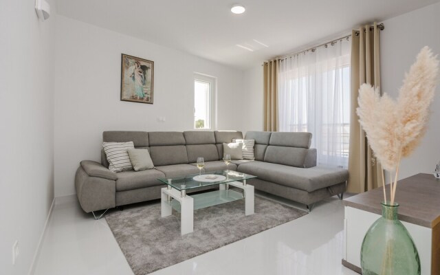 Apartments Gavran