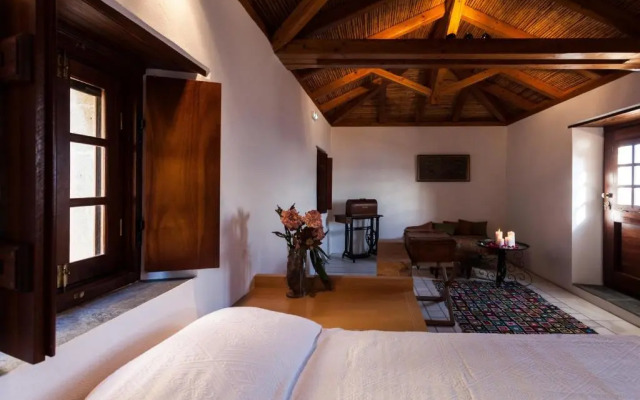 Casa Rodanthi - Luxury Castle Residence