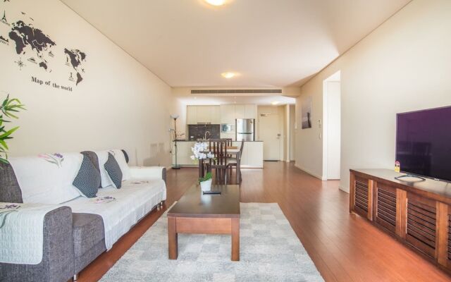 Lovely Apartment In Gordon Near Train Station