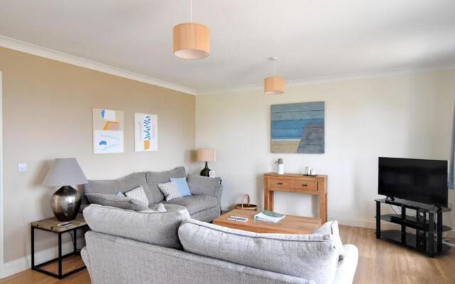 7 Coram Court