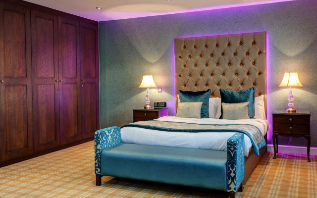 Rogerthorpe Manor Hotel