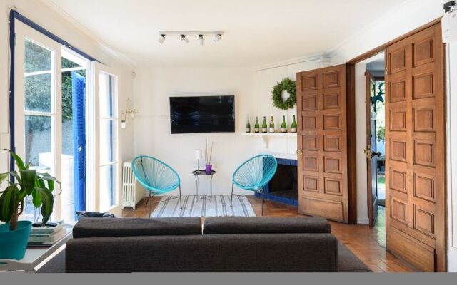 Santiago Village Hostel