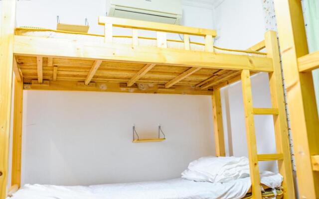 Yellow House Hostel Huizhou West Lake