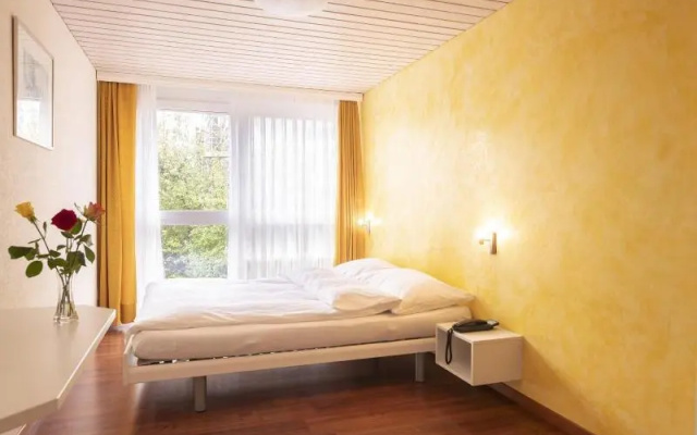 Hotel Bahnhof – Guest Rooms – Zollikofen