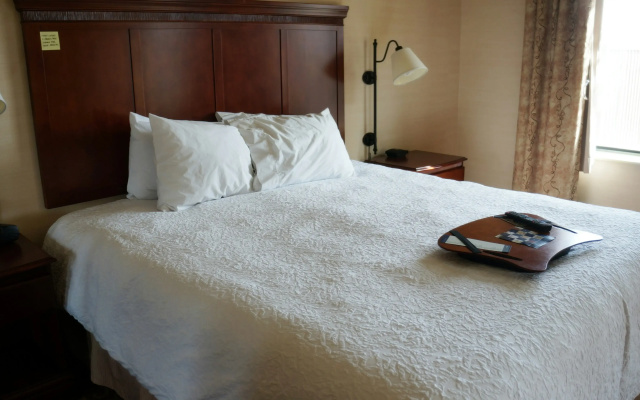 Hampton Inn & Suites Kingman