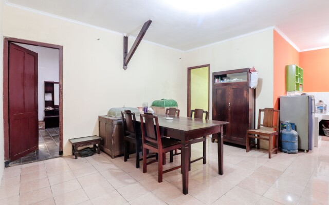 Narendra Homestay