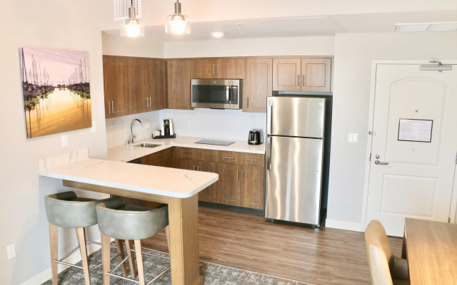 Staybridge Suites Long Beach Airport by IHG