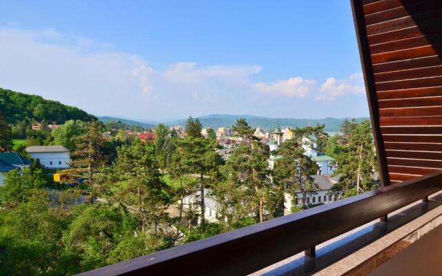 Hotel Miraj