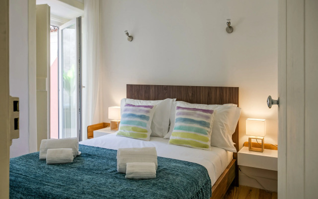 Rent4Days Bairro Alto Apartments