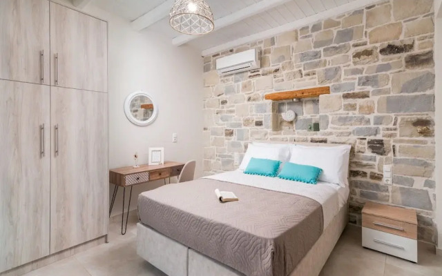 Elmara Luxury Villa 3 - Next to the Beach