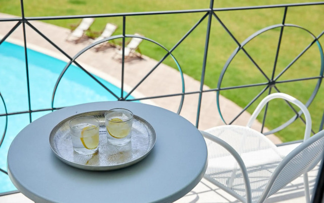 Sappho Hotel