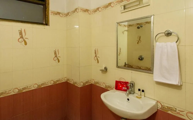 OYO Flagship 1425 Hotel Sk Paradise