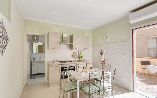 Catania Central Apartment with Terrace