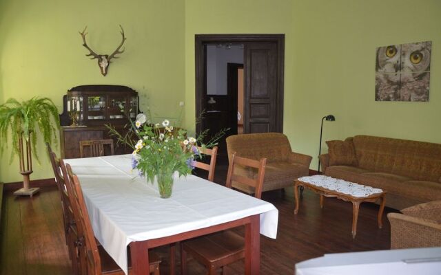 Palac Mysliwski - Orle