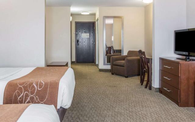 Comfort Suites Wixom - Novi