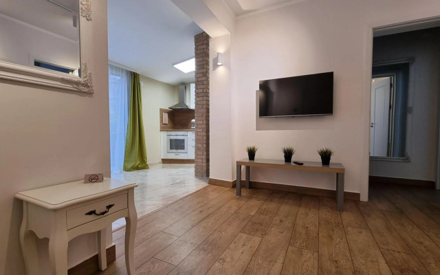 Old Town City Center Apartment
