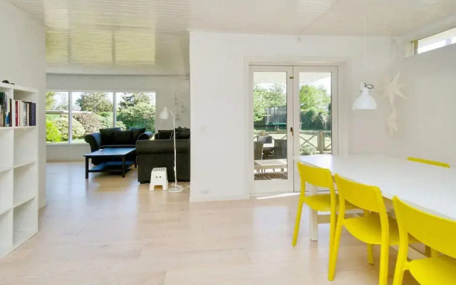 6 Person Holiday Home in Gilleleje