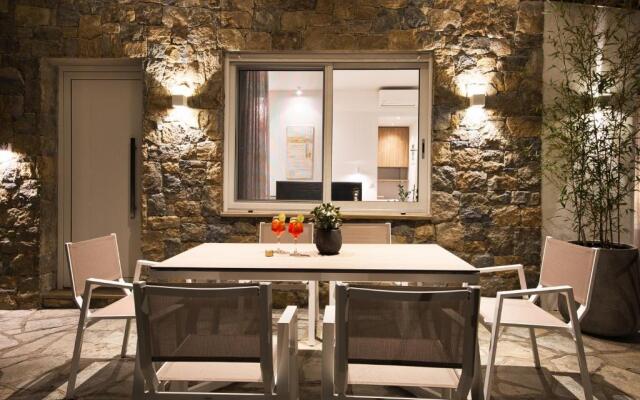 Coel Luxury Suites by TravelPro Services - Potidea Halkidiki