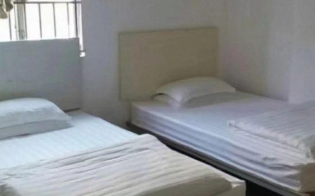 Longqiang Hostel