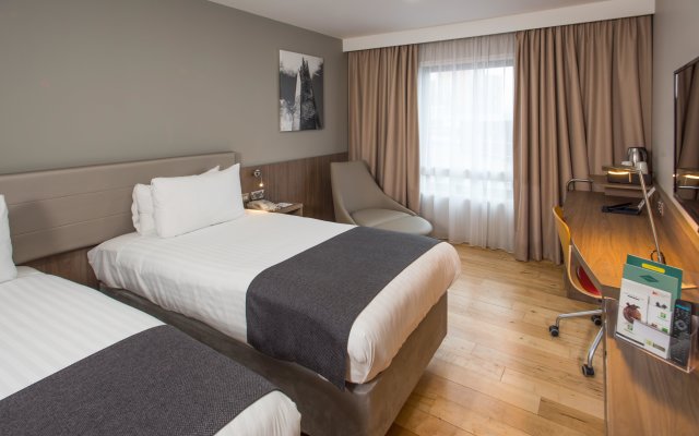 Holiday Inn London - West, an IHG Hotel