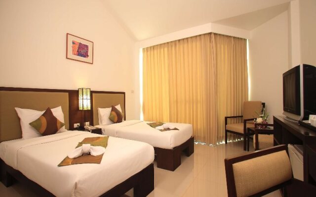 Eiamsiri Resort