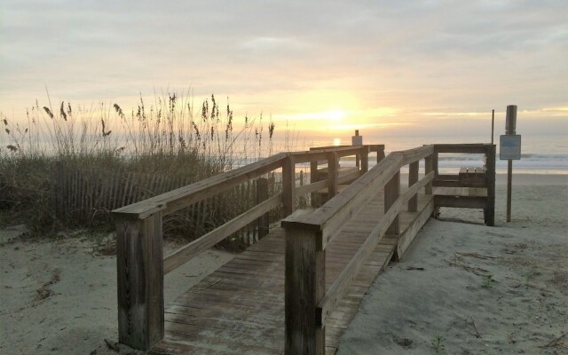 Direct Ocean Front Condo