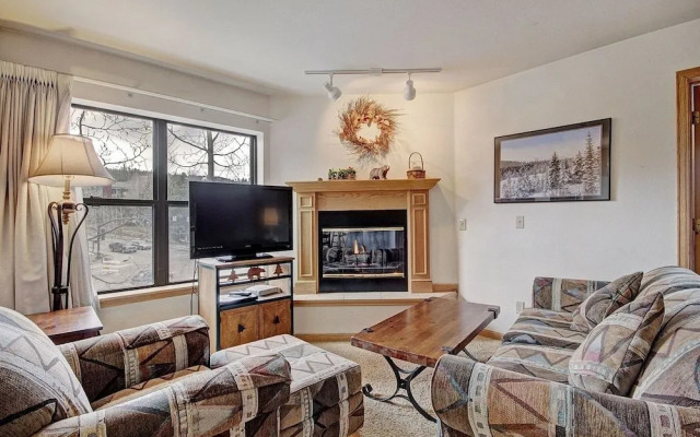 River Mtn Lodge W219