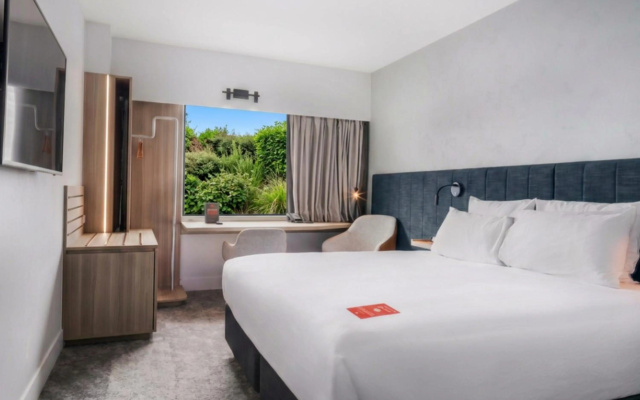 ibis Rotorua – Guest Rooms – Rotorua