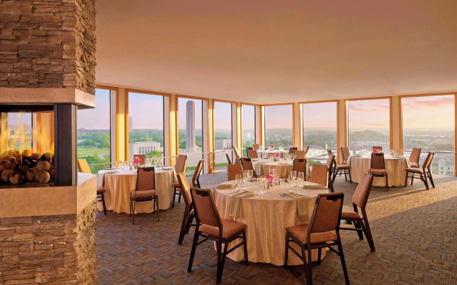 The Westin Kansas City at Crown Center