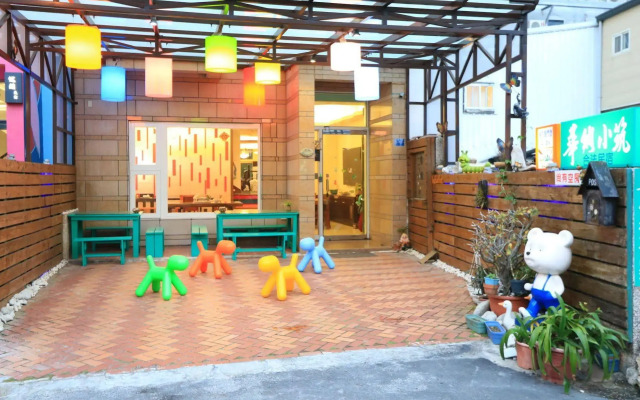 Warner Leisure Hotel