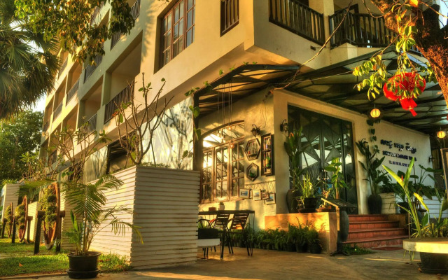 Shadow Angkor Villa