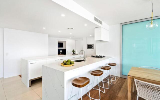 Designer Rooms at Q1 resort - GCLR