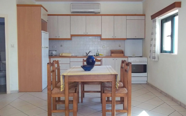 Aloni Suites