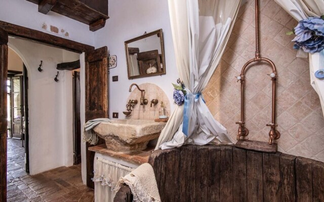 Rose Tower 6 2 in Rome