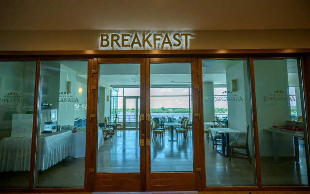 Esplanada Hotel