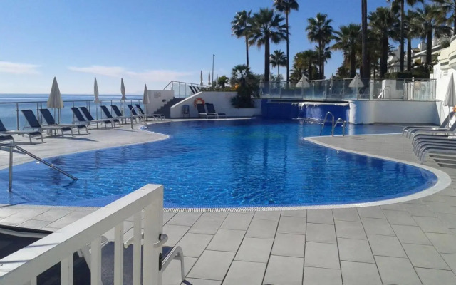 Dominion Beach Apartment