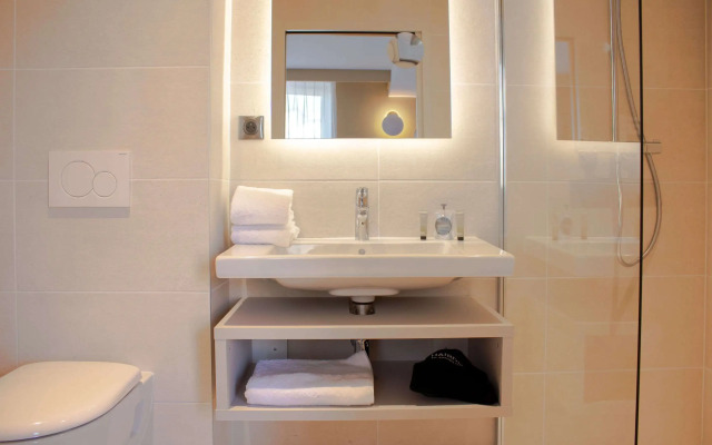 Brit Hotel Limoges Centre Gare - Hotel & Spa