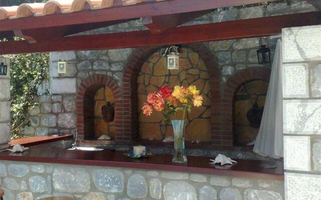 Vip Lounge Resort and Suites