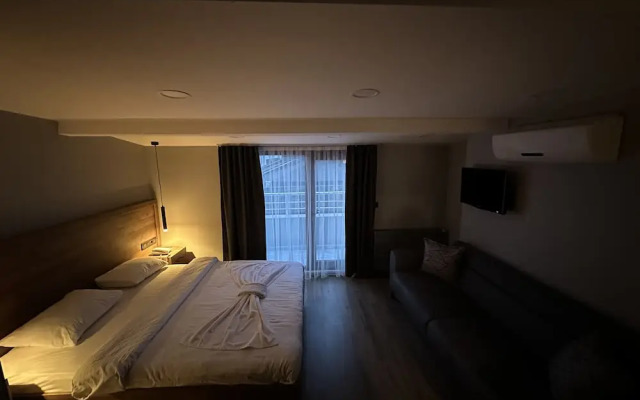 Rose Suites