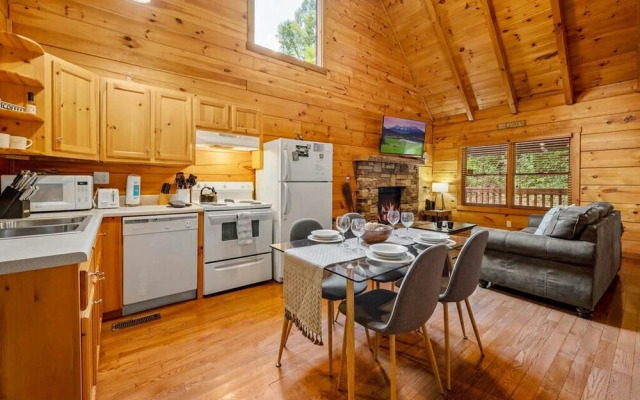 Sunrise Woods Retreat