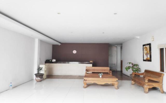 OYO 90104 Lanata Hotel