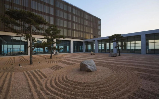 The Lalu Qingdao