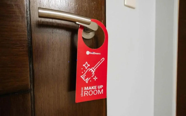 RedDoorz @ Junquera Extension Cebu