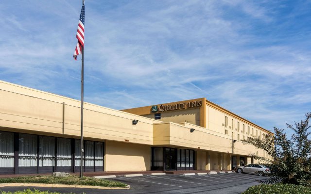 Quality Inn Near Joint Base Andrews - Washington Area