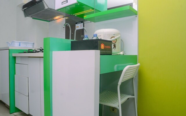 Cozy Studio with City View at H Residence Apartment