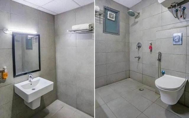 OYO Townhouse 373 Vishwas Nagar