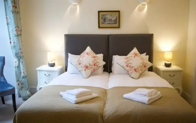 Beautiful 2 Bedroom City Centre Apartment