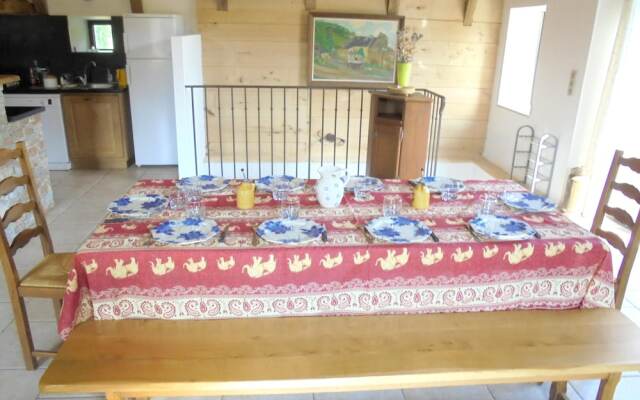 House With 4 Bedrooms in Castelnau-de-mandailles, With Wonderful Mount